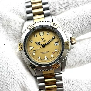 Orologio Zodiac 200 mt - REF. 213.12.02 Vintage Diver Quartz Acciaio Oro Red Dot - Foto 1 di 19