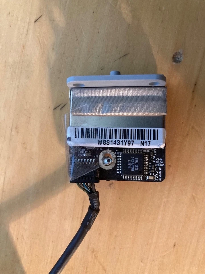 Apple iMac A1312 27” 2011 SD Card Reader Board + Kabel - Bild 1 von 1