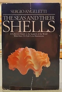 The seas and their shells: A collector's guide to the seashells of the world… - Picture 1 of 4