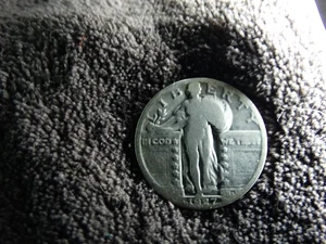 1927 Standing Liberty Quarter ~ 90% Silber 25c US Type Münze - Bild 1 von 4