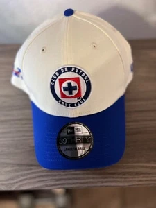 NEW ERA GORRA CRUZ AZUL 39THIRTY CERRADA WHITE - Picture 1 of 9