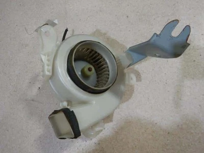 TOYOTA Prius 2008 DAA-NHW20 Blower Motor 8713047070 [Used] [PA64227810] - Image 1 of 4
