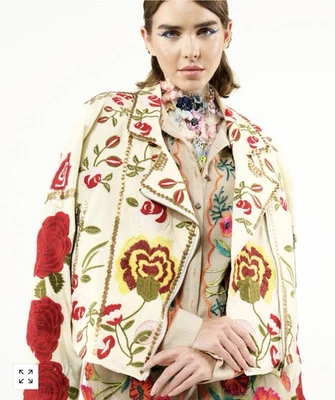 Se vende por $363 Chaqueta Bordada Aratta Silent Journey Carmen/grande y grande  Foto 1 de 4