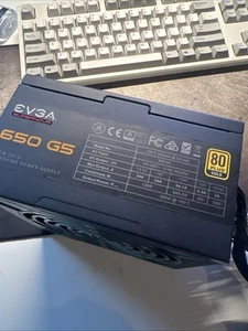 EVGA SuperNOVA 650 G5 80 Plus Gold 650W Fully Modular Power Supply - Photo 1/1