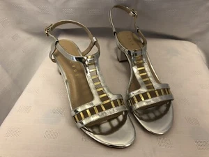 Lola Cruz Absatz Sandalen Gr. 40 mit Box Silber Gold Leder Damen - Bild 1 von 9
