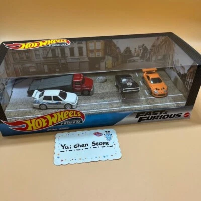 MATTEL Hot Wheels Premium Collector Set FAST & FURIOUS dal Giappone - Immagine 1 di 4