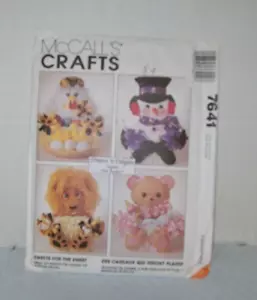 7641 MCCALL'S MODELLI DA CUCIRE MADRE GALLINA CESTI ORSACCHIOTTO MRS CLAUS DALMATIAN - Foto 1 di 1