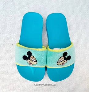 Neu Mickey Mouse Pantoletten Sandalen Frottee blau/grün - W6 M4 - Bild 1 von 4