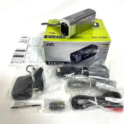JVC Everio GZ-V590-S 64GB HD Memory Camcorder Silver Excellent Condition - Image 1 of 4