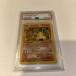 Pokemon Charizard Base Set Holo 4/102 Pokémon 1999 Unlimited PSA 1 - Picture 1 of 2