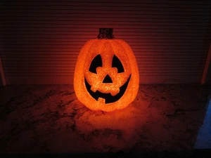 Palomitas de maíz de plástico fundido naranja Seasons calabaza Jack O linterna iluminada 10" - Imagen 1 de 11