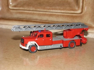 Preiser 31265 Magirus Drehleiter DL 30 Feuerwehr - Bild 1 von 2