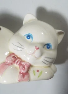 Vintage Cat Figurine Russ Bud Vase Pen Holder Toothbrush Holder Floral Carmic - Picture 1 of 7