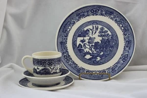 VINTAGE SCIO POTTERY 4 PIECE BLUE WILLOW STYLE IRONSTONE DINNER WARE SET~USA~NEW - Picture 1 of 12