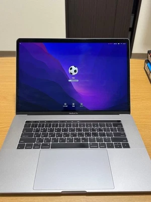 Apple MacBook Pro 15" 2016 Touch Bar 2.6GHz i7 16GB 256GB SSD Korean Keyboard - Image 1 of 4