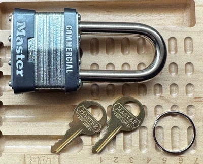 Master Lock 21Ka Padlock, Keyed Alike, Standard Shackle, Rectangular Steel - Image 1 of 4