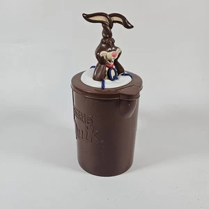 Vintage Nestle Quik Nesquik Hase Braun Kunststoff Schokolade Milch Mixer Krug - Bild 1 von 8