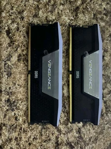 CORSAIR - VENGEANCE RGB 32GB (2PK 16GB) 6000MHz DDR5 C40 Desktop Memory - Black - Picture 1 of 2