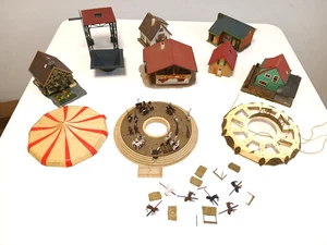 Faller ua. H0  Konvolut Karussell Bekohlung   Gebäude Häuser Haus ---- CG 1310 - Bild 1 von 12