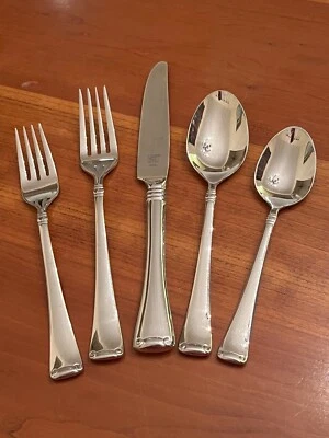 Cubiertos de acero inoxidable J A Henckels ANGELICO 18/10 - Elección Foto 1 de 4