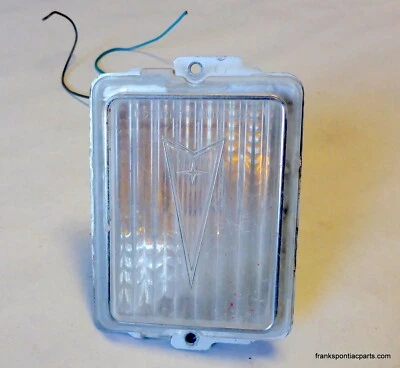 Pontiac Grand Prix 1978-80 luz de estacionamiento intermitente #596116 78 79 80 Foto 1 de 2
