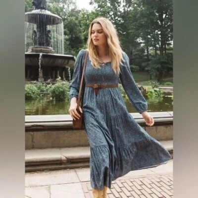 Able NWT Joyce Smocked Maxi Dress in Midnight Paisley Size Large - Image 1 of 4