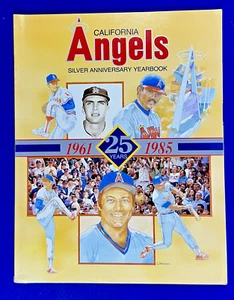 Anuario de los California Angels 1985/25 aniversario del equipo/500 jonrón de Reggie - Imagen 1 de 7