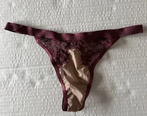 Neu ohne Etikett Cosabella Lyla Tanga Einheitsgröße burgunderrot beige niedriger Bund Stretch Spitze Taille - Bild 1 von 5