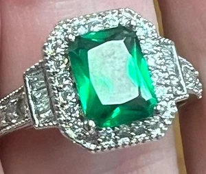 Genuine Tourmaline Diamond Ring 14K White Gold on Solid 925 emerald Green 8 gf - Picture 1 of 9