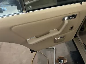 Interior Door Panel Set Fits For Mercedes-Benz W123 1976–1986 4 PCS Cream Color - Bild 1 von 3