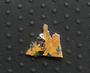 2020 Walt Disney World Tiny Kingdom Serie 3 THUNDER MOUNTAIN RAILROAD Pin - Bild 1 von 1