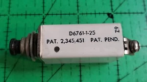 Circuit Breaker Avionics D6761-1-25 Klixon 25A 1pc - Picture 1 of 2