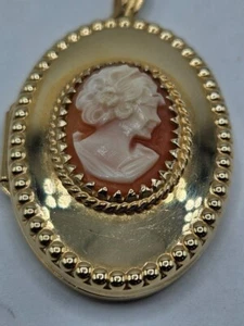 Beautiful Large Vintage 14k Yellow Gold Cameo Locket Pendant 2" Long 9.9g - Picture 1 of 12