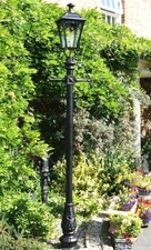 USED Ex-Display 2.7m Gothic Black Lamp Post + Lantern Reclaimed Garden Lighting