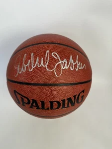 Kareem Abdul Jabbar Autographed Basketball Not Authenticated - Picture 1 of 9