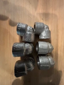 Lot of (6 PCS) New 1/4" Forged 304 Stainless Socket Weld 90° Elbow Fittings, 3M - Picture 1 of 5