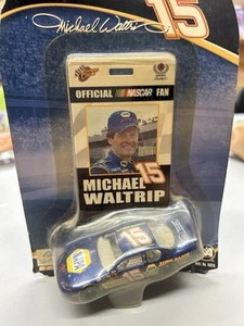 MICHAEL WALTRIP #15 1/64 NASCAR 2004 NAPA OFFICIAL FAN WINNERS CIRCLE - Picture 1 of 4