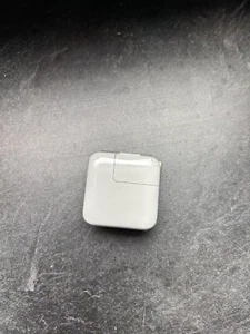 NUOVO Apple 10W USB adattatore di alimentazione 5.1V 2.1A AC caricatore da parete A1357 OEM originale - Foto 1 di 6