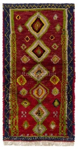 Contemporary Hand-Knotted Tulu Rug with Moroccan Design and Red Field. 100% Wool - Picture 1 of 5