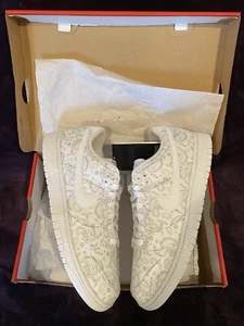 Nike Dunk Low ESS White Paisley DJ9955-100 Women's 12/ 10.5m NEW - Picture 1 of 5