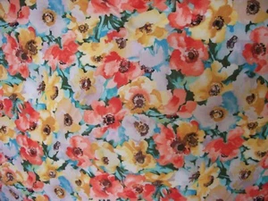 100% cotton (Fabric Freedom): Covent Garden Poppies 112cm/44" x 1.6m/1+3/4yd - Picture 1 of 7