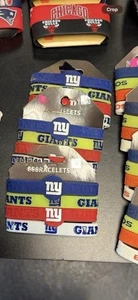 New York Giants 4-Pack Silicone Bracelets - Picture 1 of 1