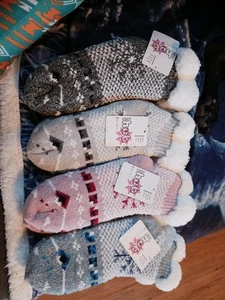 4 Pair Cozy Hub Fuzzy Christmas Socks size 9-11 Women's Sherpa  Socks - Picture 1 of 4