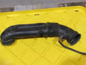 2000-2004 Saturn LW L100 L200 L300 2.2L OEM intake tube hose 00 01 02 03 04 - Picture 1 of 5