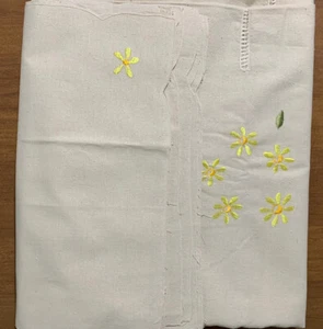 Beige Linen Tablecloth 100” x 68” Placemats (12) 16.5” Yellow Flower Embroidered - Picture 1 of 6