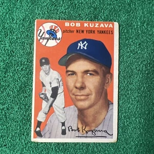1954 Topps Bob Kuzava New York Yankees #230 VG+ (No Creases) - Picture 1 of 12