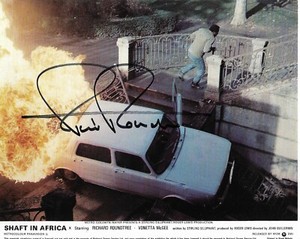 Richard Roundtree "SHAFT in AFRICA" Rare 10x8 Lobby Card Signed  COA 25284