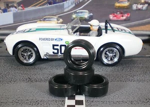 "XPG"URETHANE SLOT CAR TIRES 2pr PGT-20093LMXD fit Porsche Jaguar Corvette Cobra - Foto 1 di 1