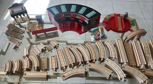 Lote De Thomas & Melissa & Doug Deluxe Tren De Madera Juego 168 Piezas - Imagen 1 de 18