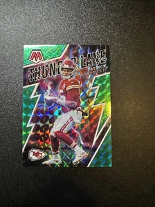 Patrick Mahomes II 2022 MOSAICO TRUENO CARRIL VERDE PRIZM CHIEFS - Imagen 1 de 3